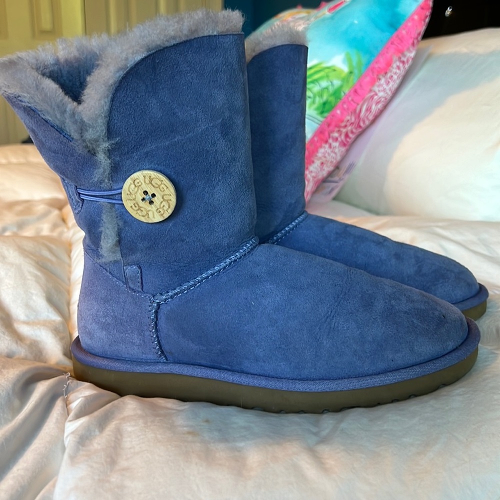 UGG Bailey Button II warm winter boots